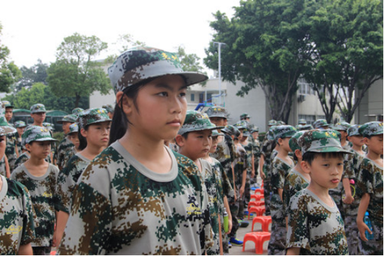 深圳军事夏令营