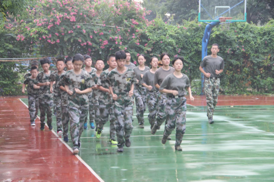 学会自信，才能更加勇敢的面对生活